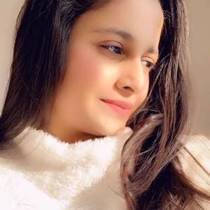 Meet your Posher, Priyanka